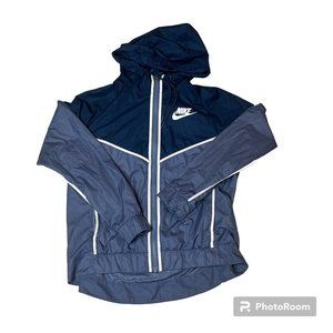 Nike light jacket / wind breaker retro styling women's size MEDIUM